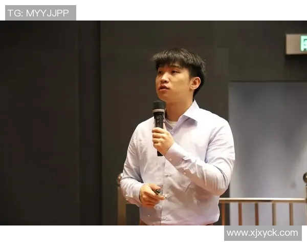 专访攀岩大师杨伟揭秘成功背后的心路历程与技巧分享 专访攀岩大师杨伟揭秘成功背后的心路历程与技巧分享